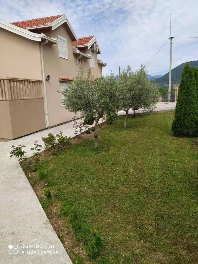 Apartmani Popovic V&A Τίβατ Εξωτερικό φωτογραφία